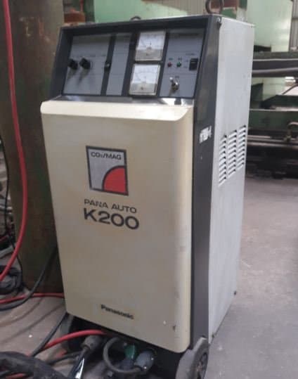 Máy hàn mig Co2 Panasonic 200